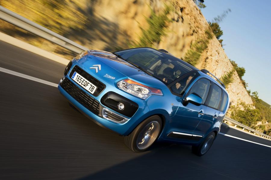 Citroen C3 Picasso 2009 года  (фото 164 из 242)